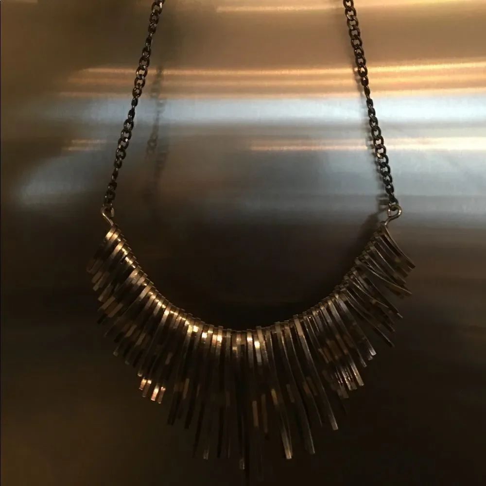 SILVER ADORE Me Necklace! - Picture 8 of 11